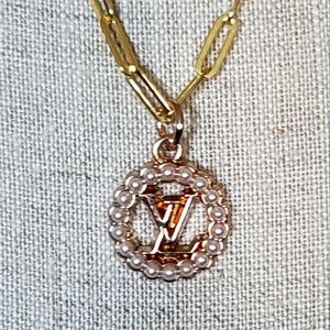 Jewelry of the day: 18k pave diamond lock pendant with Louis Vuitton logo  on a 16in, 5 strand 14k gold chain. Dm me if interested. #diamond  #14kgold, By Sophia's